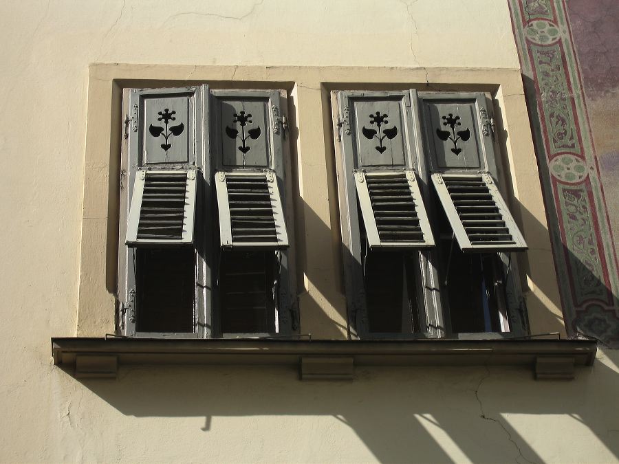 bozen-bolzano-fenster.0971.jpg