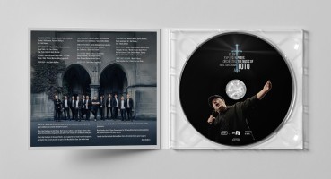 Silent Explosion Orchestra feat. Ian Shaw – The Music of Toto (innenseiten)