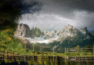 Dolomiti Mirror Dolomiti Mirror