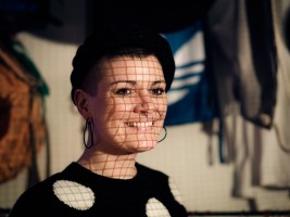 Volker Schütz: „Blut und Blümchen“