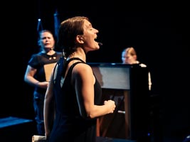 "Ella und der Wirbeltraum"