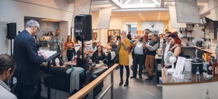 "Pin it up" – Elena F. Barba & Thomas Quinten