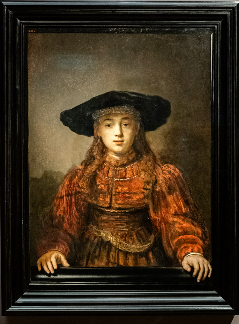 MA231698.jpg