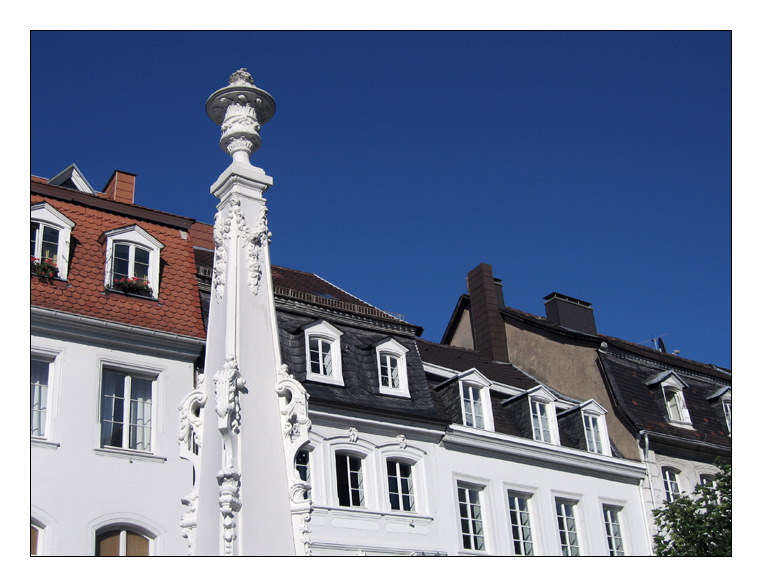 Saarbrücken Fenster am St. Johanner Markt Bild 21 von 122